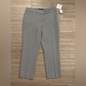 NWT Kasper Black and White Patterned Crop Pants 6P
